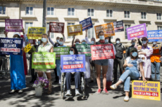 Projet de loi bioéthique, La manif Pour Tous devant l'Assemblée nationale.