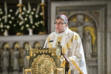Mgr Éric de MOULINS-BEAUFORT, arch. de Reims et président de la CEF.