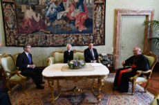 Le Card. Pietro PAROLIN reçoit au Vatican Mike POMPEO.