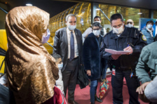 Arrivée en France de réfugiés, via les “couloirs humanitaires".