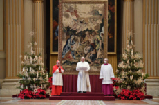 Le pape François délivre son message Urbi et Orbi.