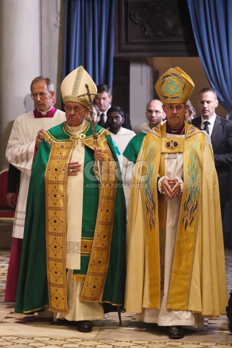 Le pape François et Justin WELBY participent ensemble à une prière œcuménique