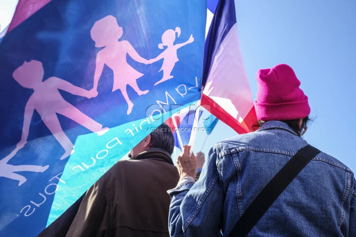 La Manif pour Tous défile à Paris
