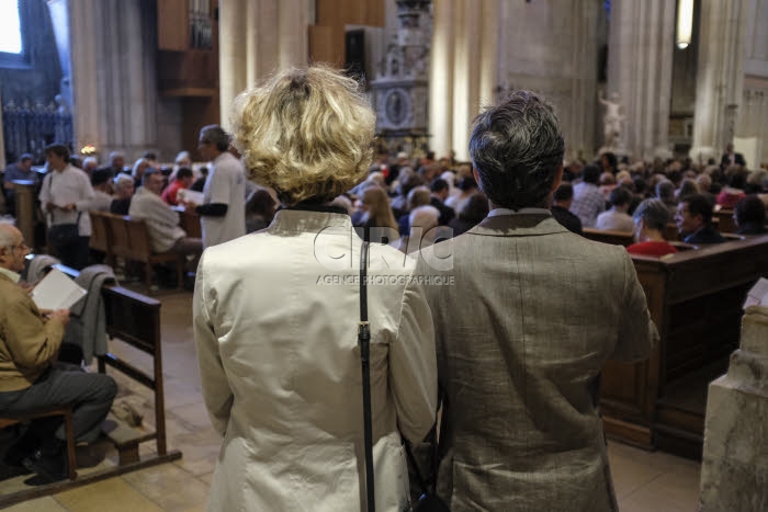 Des catholiques séparés, divorcés ou divorcés remariés témoignent à Lyon.