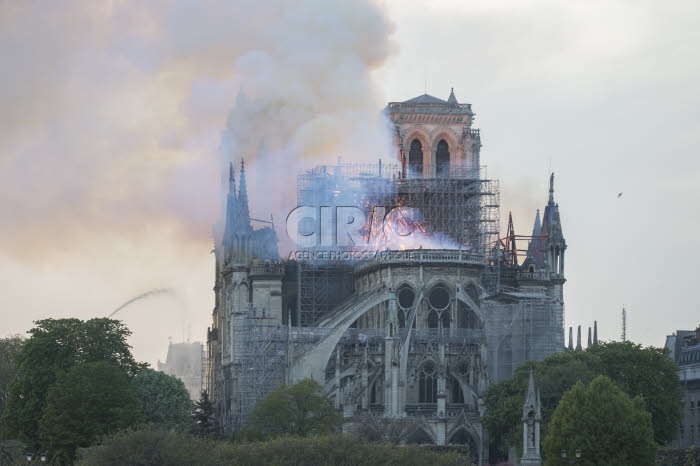 Incendie de la cathédrale Notre Dame de Paris