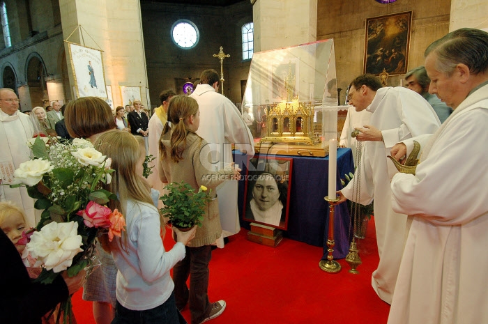 Reliques de Sainte Thérèse de Lisieux