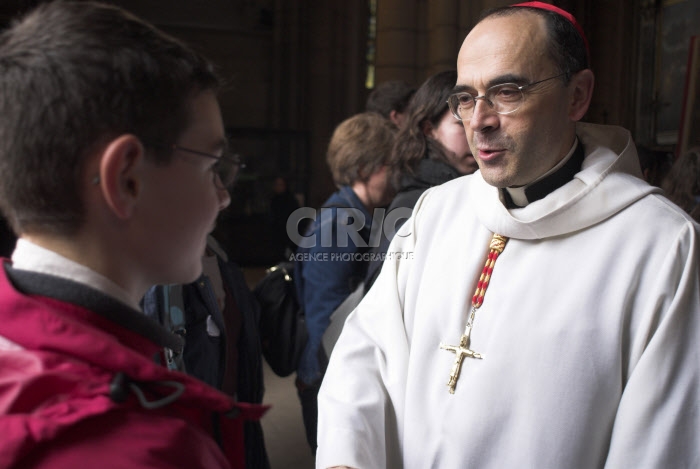 Lyon: rassemblement diocèsain avec les collégiens