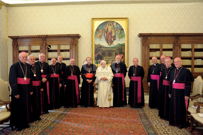 26 novembre 2012 : visite des évêques français au Vatican
