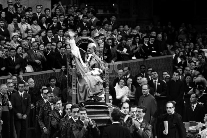 Paul VI rencontre des travailleurs chrétiens