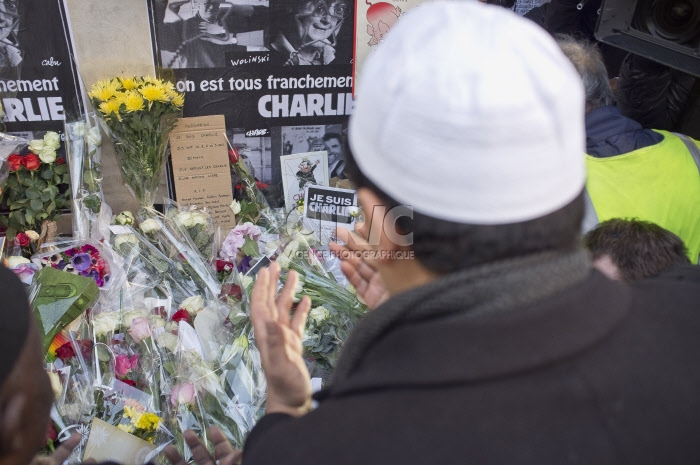 L'imam Hassen Chalghoumi au siège de Charlie Hebdo
