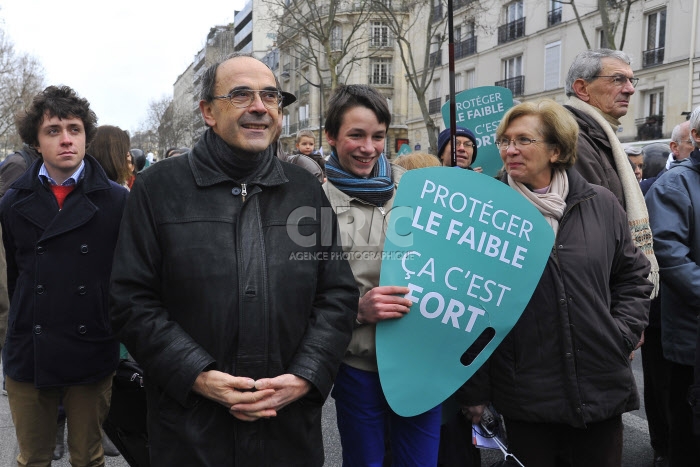 Marche pour la Vie contre l'avortement et l'euthanasasie à Paris