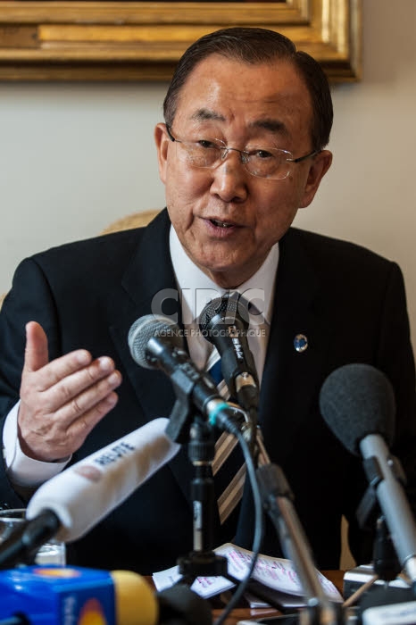 Ban Ki-moon participe à une conférence sur le climat au Vatican