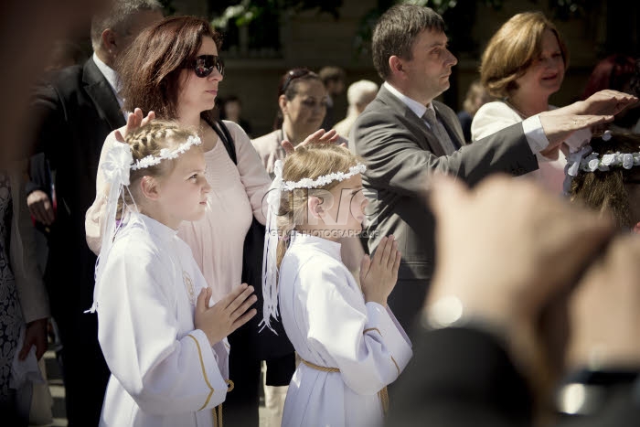 Première communion de Nell et Wiktoria