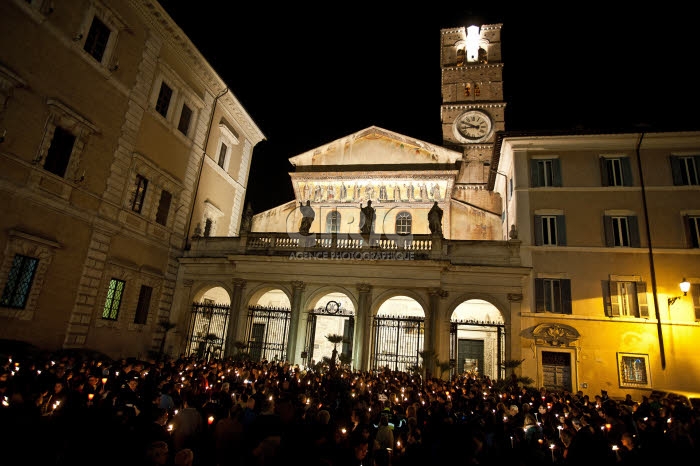 Rome, prière de la Cté de Sant'Egidio pour les victimes des attentats terrorsites à Paris
