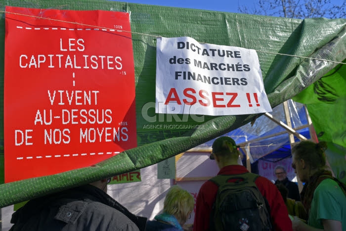 9e Nuit Debout. Place de la République à Paris
