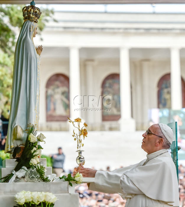 Voyage apostolique du pape François à Fatima.