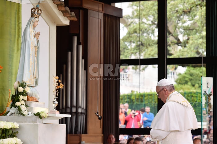 Voyage apostolique du pape François à Fatima.