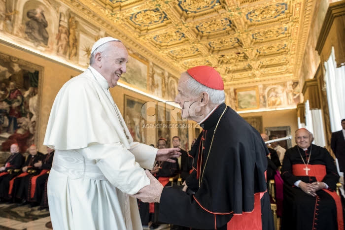 Le pape François et les participants à l'Assemblée plénière du Conseil pontifical pour le dialogue interreligieux
