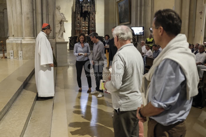 Des catholiques séparés, divorcés ou divorcés remariés témoignent à Lyon.