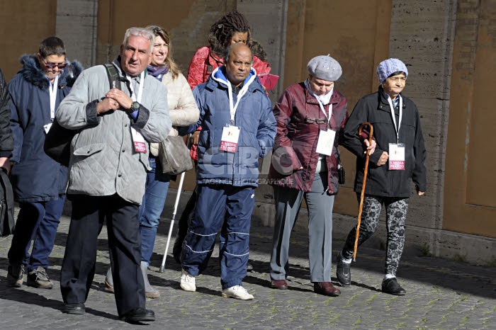 Première Journée mondiale des pauvres instituée par le pape François.