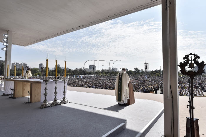 Voyage apostolique du pape François au Chili. Messe au parque O'Higgins, Santiago.