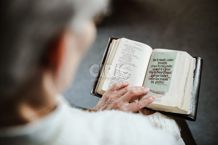 Soeur Bernadette MORIAU, 70e guérison miraculeuse de Lourdes.