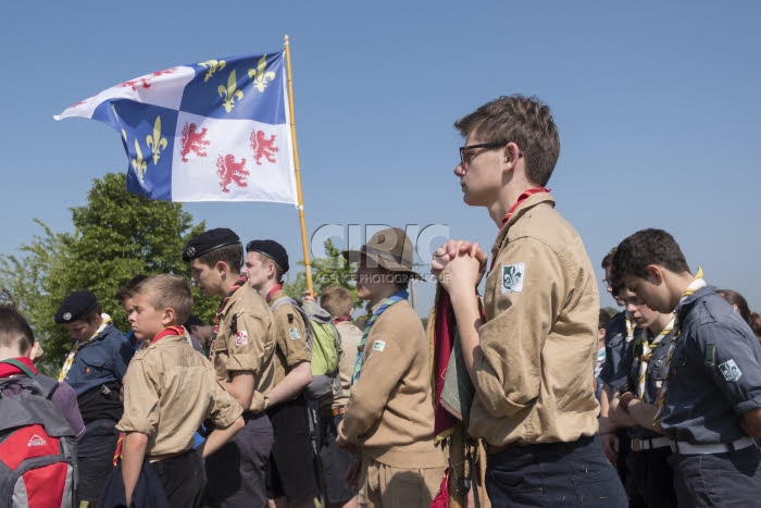 Meaux, pèlerinage inter-scout pour la paix.