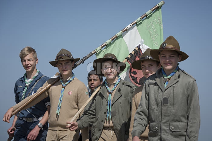 Meaux, pèlerinage inter-scout pour la paix.