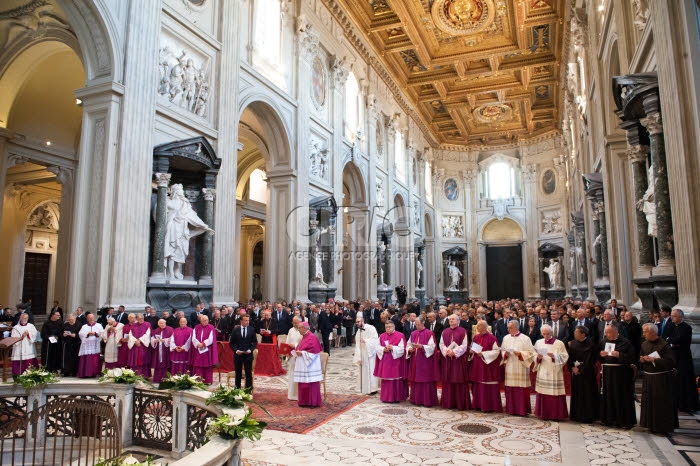 Le président Emmanuel MACRON à la Basilique Saint Jean de Latran à Rome