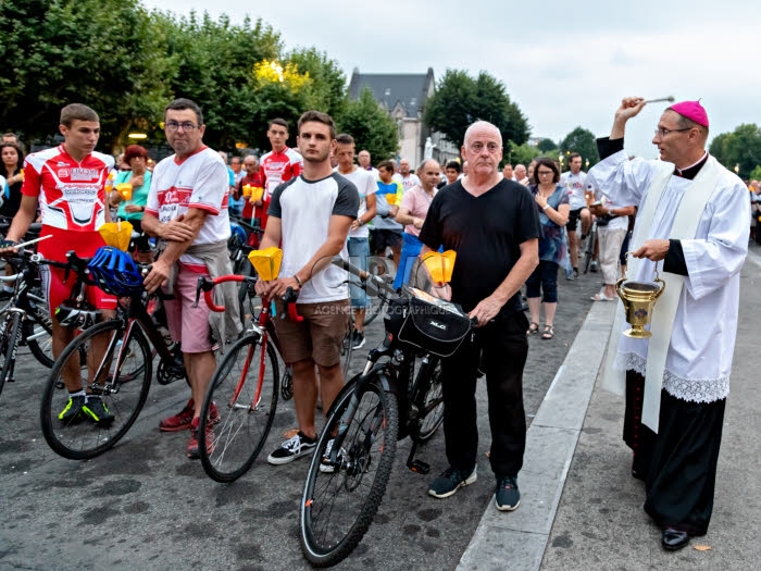 Sport, 19e étape du Tour de France au sanctuaire de Lourdes