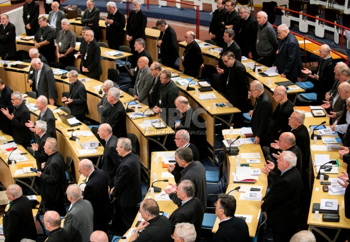 Assemblée plénière des évêques de France à Lourdes