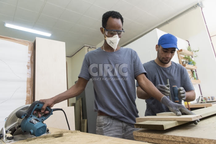 Jeunes migrants, dispositif d'insertion sociale et professionnelle en Ile-de-France.