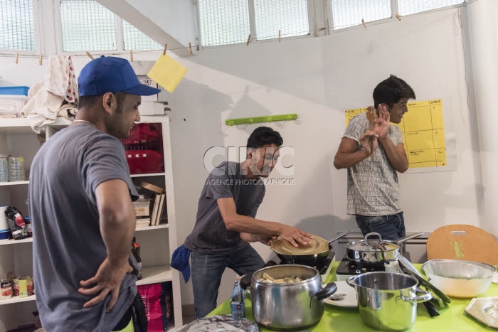 Jeunes migrants, dispositif d'insertion sociale et professionnelle en Ile-de-France.