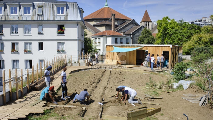 Jeunes migrants, dispositif d'insertion sociale et professionnelle en Ile-de-France.