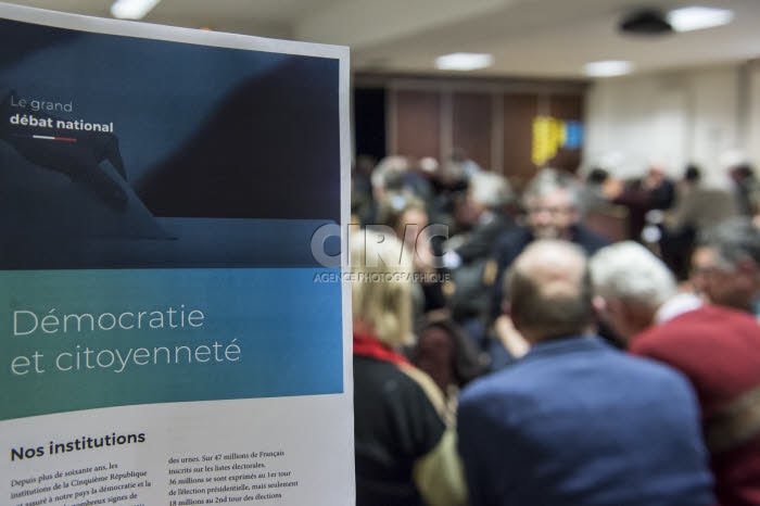 Le Grand débat national à Rueil-Malmaison.