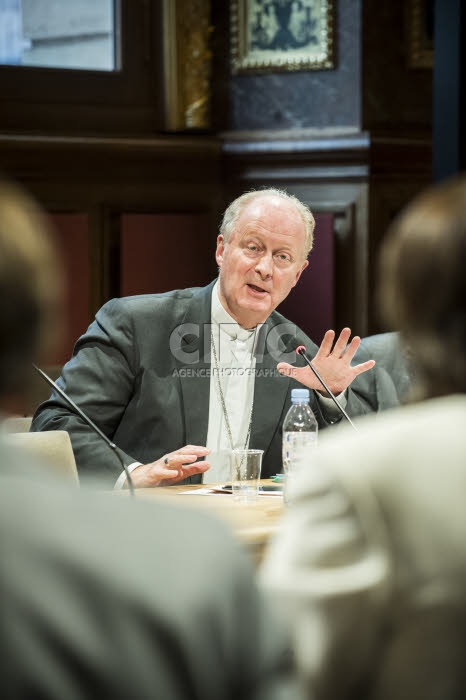 Mgr Luc CREPY, évêque du Puy-en-Velay, pdt de la CPLP.