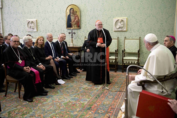 Délégation de journalistes catholiques et évangéliques allemands au Vatican.