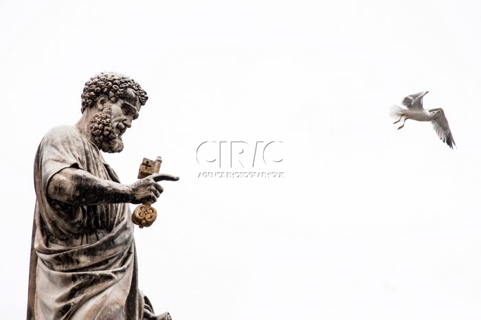 Statue représentant Saint Pierre.