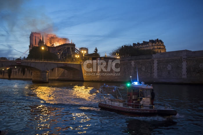 Incendie de la cathédrale Notre Dame de Paris