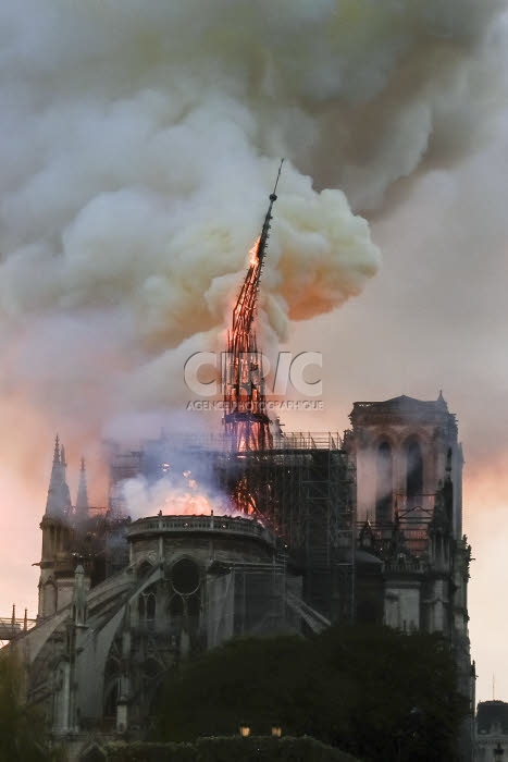 Incendie de la cathédrale Notre Dame de Paris