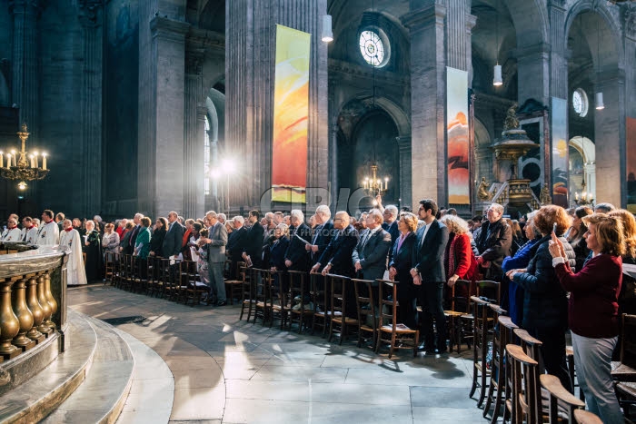 Messe annuelle de l’Oeuvre d’Orient en l'église Saint-Sulpice à Paris.