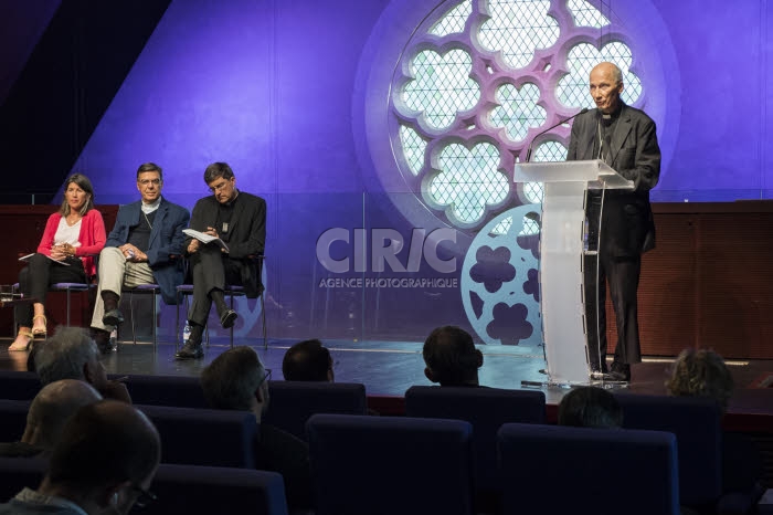 Bioéthique, les positions de la Conférence des évêques de France (CEF)