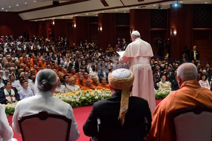 Voyage apostolique du pape François en Asie. Bangkok, Thaïlande.