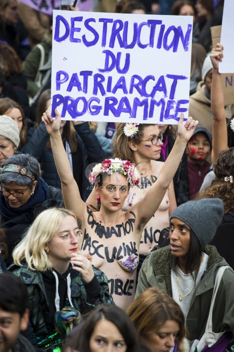 Paris, marche contre les violences sexistes et sexuelles faites aux femmes