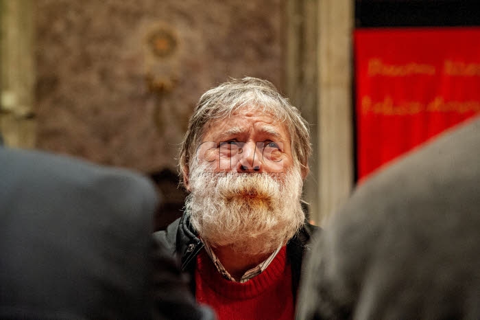 Homme, lors du repas de Noël organisé par la Communauté de Sant'Egidio.