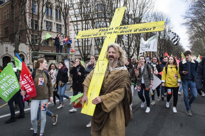 Manifestation contre la réforme de la PMA, la GPA, le projet de loi bioéthique.