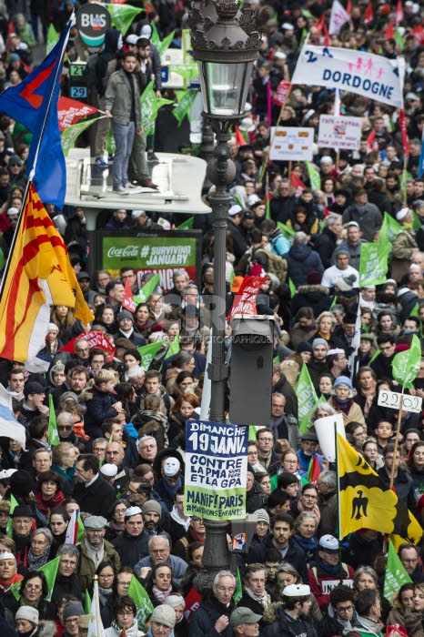 Manifestation contre la réforme de la PMA, la GPA, le projet de loi bioéthique.