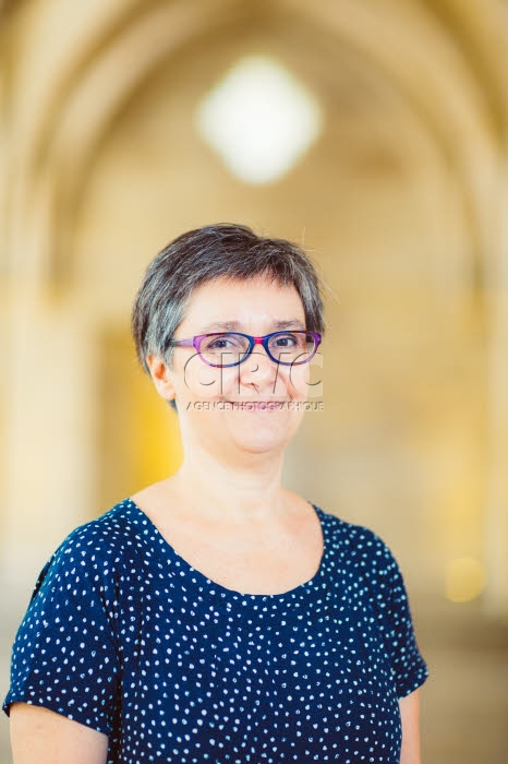 Portrait de Pauline BEBE, rabbin.