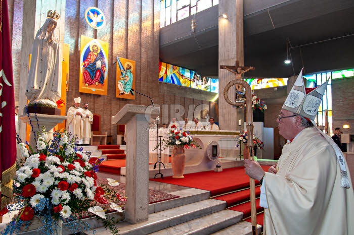 Le Card. Jean-Claude HOLLERICH prend possession de son titre cardinalice.