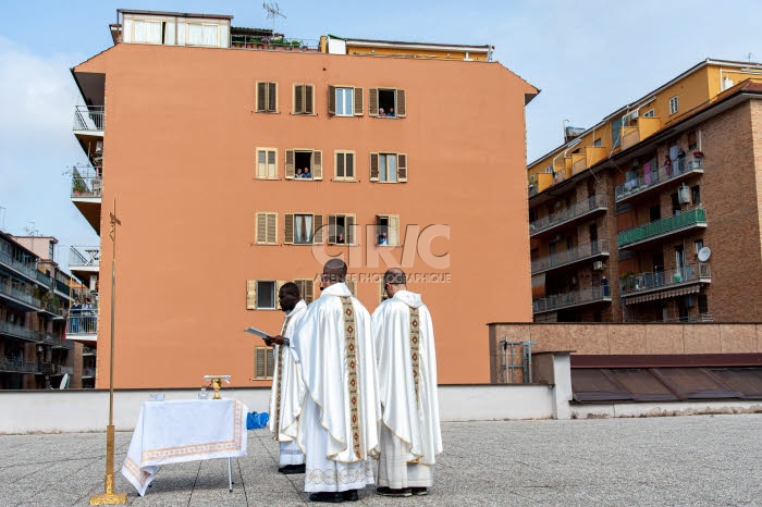 April 19, 2020 : Sunday mass in streming on the parish of San Gabriele dell  Addolorata, celabrated on the roof of the church due to restrictions for the Covid19 epidemic, on the outskirts of Rome.